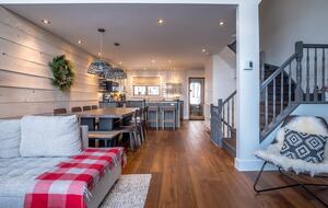 Ski-In Ski-Out Tremblant Luxury Retreat - Mont-Tremblant, Canada