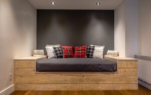 Ski-In Ski-Out Tremblant Luxury Retreat - Mont-Tremblant, Canada