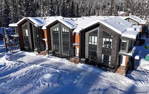 Carsonland Getaways Panorama BC - Invermere, Canada