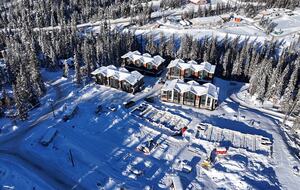 Carsonland Getaways Panorama BC - Invermere, Canada