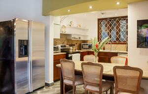 Urban Tropical Oasis - Guaynabo, Puerto Rico