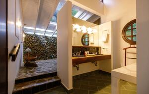 Urban Tropical Oasis - Guaynabo, Puerto Rico