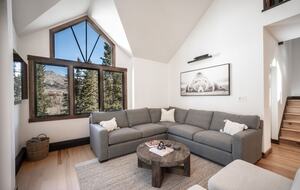 The Winterleaf Chalet | Ski In/Out - Mountain Village, Colorado