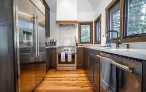 The Winterleaf Chalet | Ski In/Out - Mountain Village, Colorado