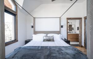 The Winterleaf Chalet | Ski In/Out - Mountain Village, Colorado