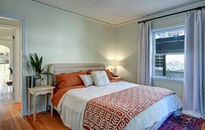 Main bedroom with California King bed