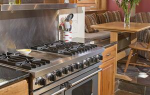 Colorado Mountain Retreat Overlooking the Vail Valley - Avon, Colorado