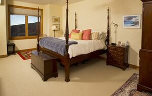 Colorado Mountain Retreat Overlooking the Vail Valley - Avon, Colorado