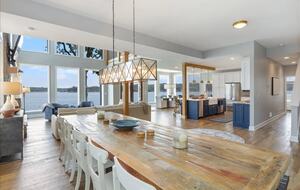 Stunning Lake of the Ozarks Home - Gravois Mills, Missouri