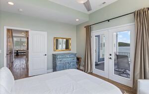 Stunning Lake of the Ozarks Home - Gravois Mills, Missouri