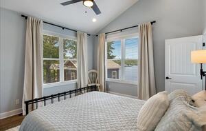 Stunning Lake of the Ozarks Home - Gravois Mills, Missouri