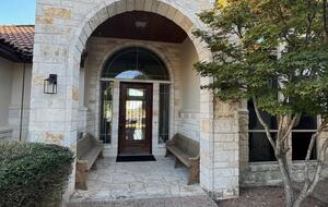 Casa T on Lake Travis in Devil's Cove - Jonestown, Texas