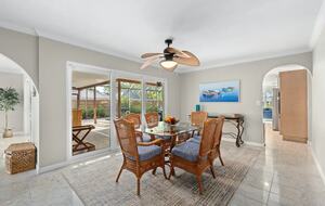 Siesta Key Canal-front Retreat - Sarasota, Florida