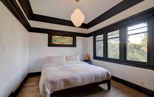 Graphite Grace | A Century-Old Craftsman Retreat - Los Angeles, California