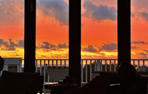 SoCal Beach House with Spectacular Views - Hermosa Beach, California