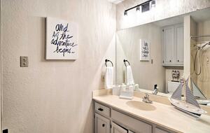 Waterfront Townhome on Lake LBJ - Horseshoe Bay, Texas