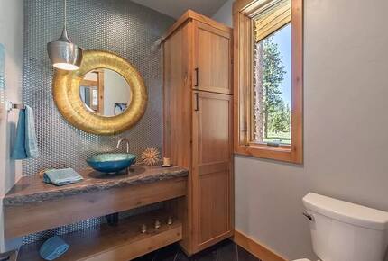 Lois Lane Retreat - Truckee, California