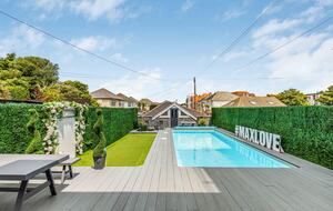 The Beach House - Bournemouth, United Kingdom