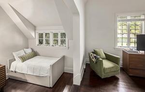 Tudor Fairytale Haven - Baton Rouge, Louisiana