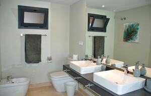 Modern Apartment with View to Gibraltar + Jacuzzi - Estepona, Spain