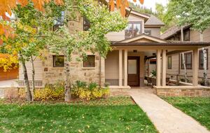 Modern Aspen Beauty - Aspen, Colorado