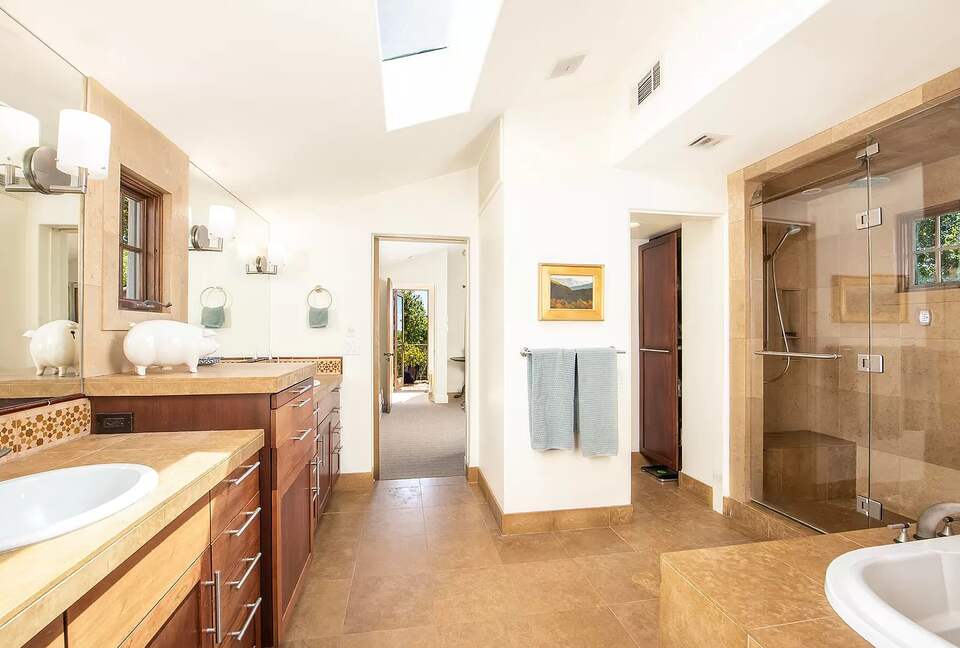 Santa Barbara Riviera | Estate Home Plus Carriage House - Santa Barbara, California