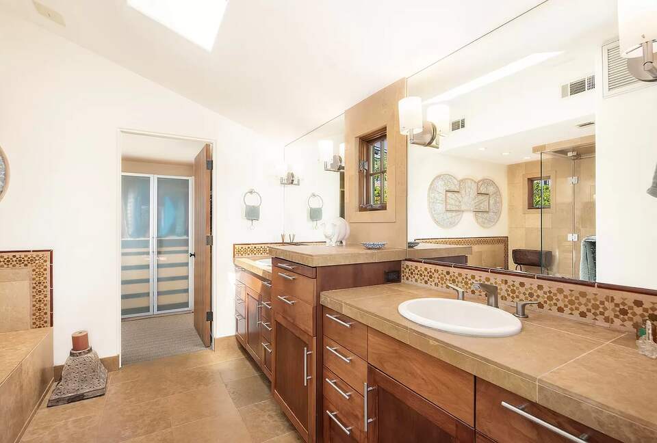 Santa Barbara Riviera | Estate Home Plus Carriage House - Santa Barbara, California