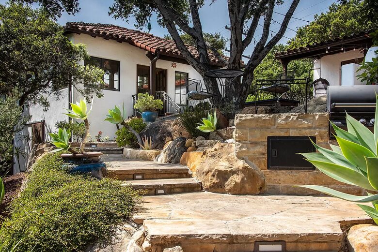 Santa Barbara Riviera | Estate Home Plus Carriage House - Santa Barbara, California