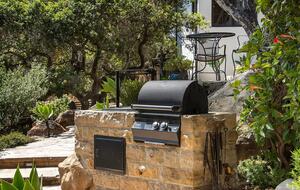 Santa Barbara Riviera | Estate Home Plus Carriage House - Santa Barbara, California