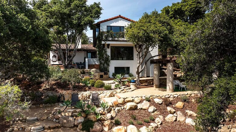 Santa Barbara Riviera | Estate Home Plus Carriage House - Santa Barbara, California