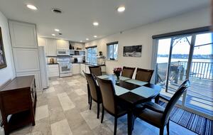 Mitten Getaway on All-Sports Tan Lake - Oxford, Michigan