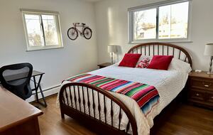 Mitten Getaway on All-Sports Tan Lake - Oxford, Michigan