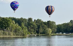 Mitten Getaway on All-Sports Tan Lake - Oxford, Michigan