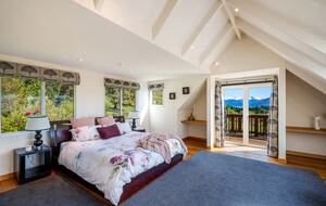 Hidden Oasis Retreat - Wanaka, New Zealand