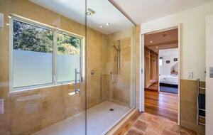 Hidden Oasis Retreat - Wanaka, New Zealand