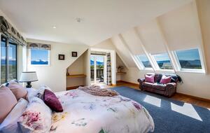 Hidden Oasis Retreat - Wanaka, New Zealand