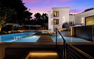 Del Mar Hilltop Oceanview Retreat - Del Mar, California