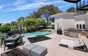 Del Mar Hilltop Oceanview Retreat - Del Mar, California