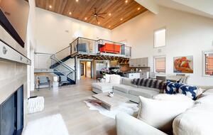 Luxury Lakefront Retreat - Lake Arrowhead, California