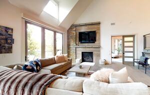 Luxury Lakefront Retreat - Lake Arrowhead, California