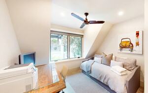 Luxury Lakefront Retreat - Lake Arrowhead, California