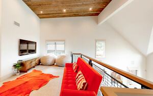 Luxury Lakefront Retreat - Lake Arrowhead, California