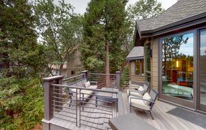 Luxury Lakefront Retreat - Lake Arrowhead, California