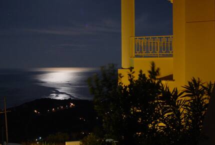 StarGazer Villa - Schinias, Greece