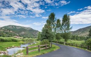 Stunner in Aspen/Snowmass - 25 Acre Mountain Perfection - Snowmass, Colorado