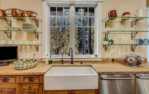 Stunner in Aspen/Snowmass - 25 Acre Mountain Perfection - Snowmass, Colorado