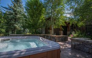 Stunner in Aspen/Snowmass - 25 Acre Mountain Perfection - Snowmass, Colorado
