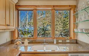 Stunner in Aspen/Snowmass - 25 Acre Mountain Perfection - Snowmass, Colorado