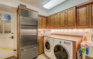 Stunner in Aspen/Snowmass - 25 Acre Mountain Perfection - Snowmass, Colorado