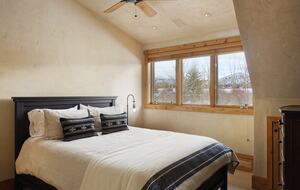 Stunner in Aspen/Snowmass - 25 Acre Mountain Perfection - Snowmass, Colorado